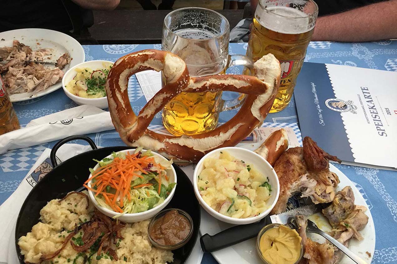 Smaken van München: De Beste Restaurants en Biergartens