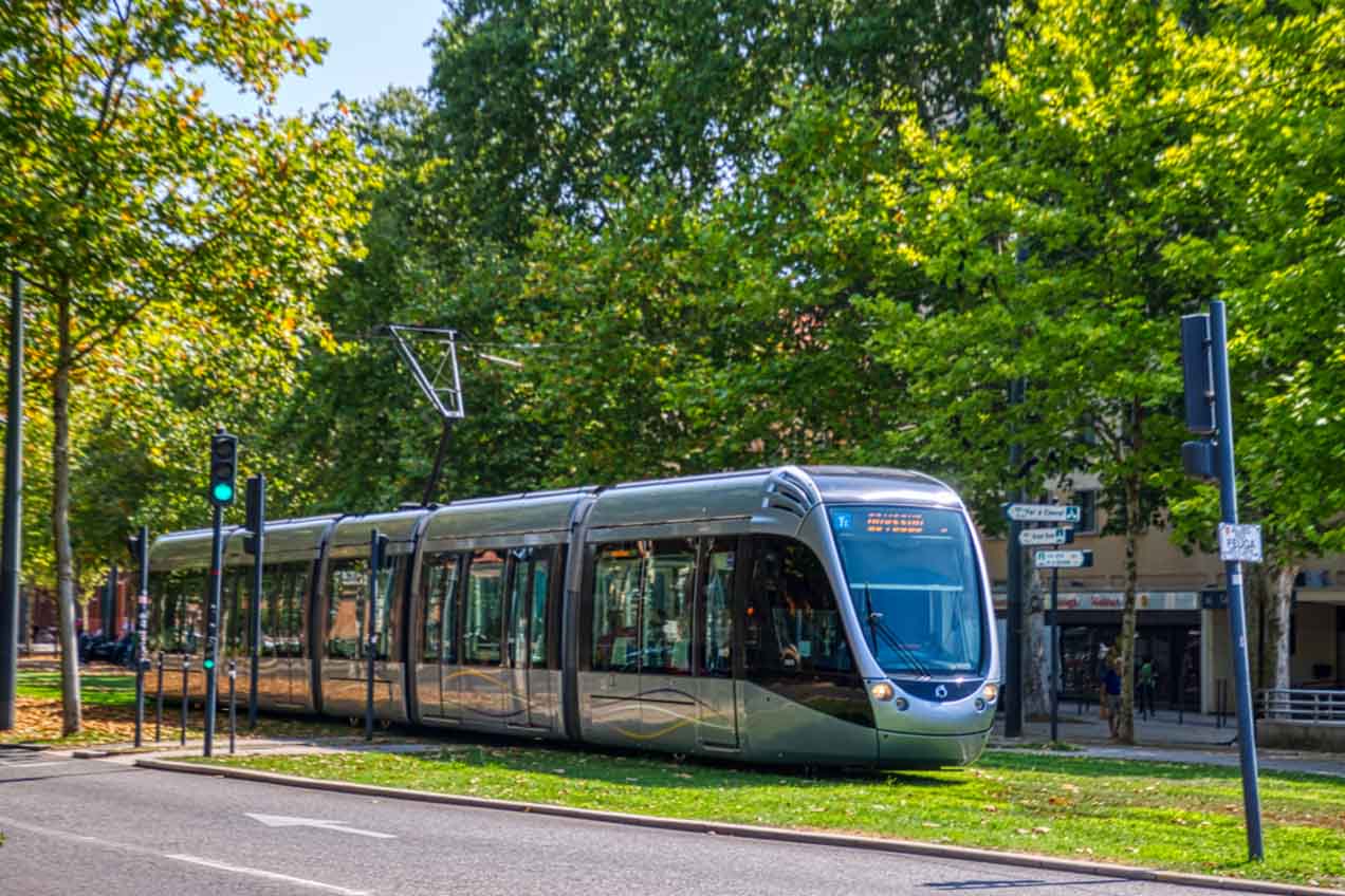 Volledig Gids voor Openbaar Vervoer in Toulouse: Metro, Tram en Tisséo-kaarten