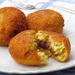Arancini – De gouden Siciliaanse rijstballetjes-1